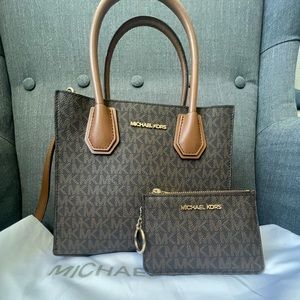 Michael Kors Mercer Bag with Wallet